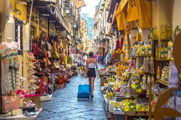 sorrento vicoletti shopping turismo Selequa